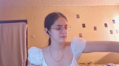 RoxanaKneisler live cam on Cam4