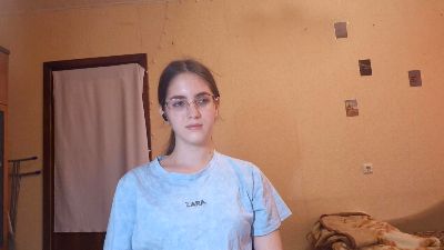 RoxanaKneisler live cam on Cam4