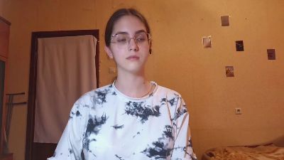 RoxanaKneisler live cam on Cam4