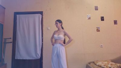 RoxanaKneisler live cam on Cam4