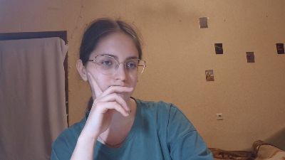 RoxanaKneisler live cam on Cam4
