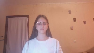 RoxanaKneisler live cam on Cam4