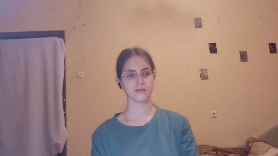 RoxanaKneisler live cam on Cam4