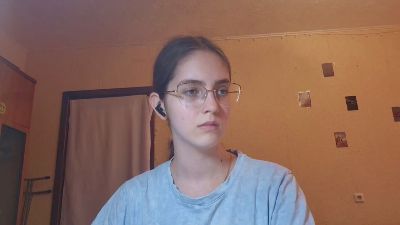 RoxanaKneisler live cam on Cam4