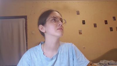 RoxanaKneisler live cam on Cam4