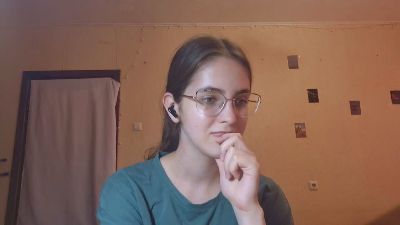 RoxanaKneisler live cam on Cam4