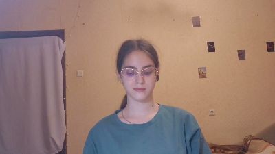 RoxanaKneisler live cam on Cam4
