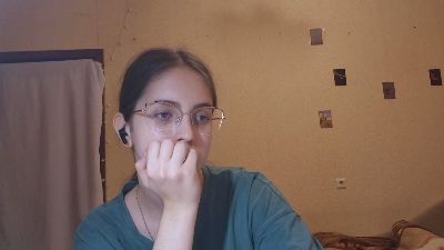 RoxanaKneisler live cam on Cam4