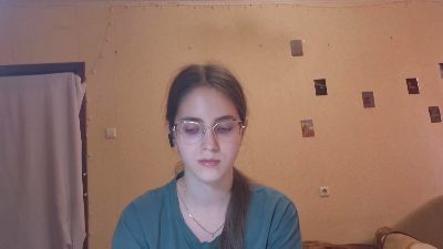 RoxanaKneisler live cam on Cam4