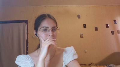 RoxanaKneisler live cam on Cam4
