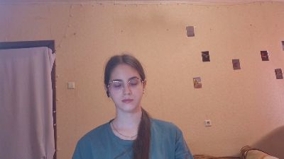 RoxanaKneisler live cam on Cam4