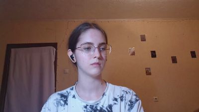 RoxanaKneisler live cam on Cam4