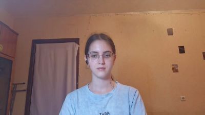 RoxanaKneisler live cam on Cam4