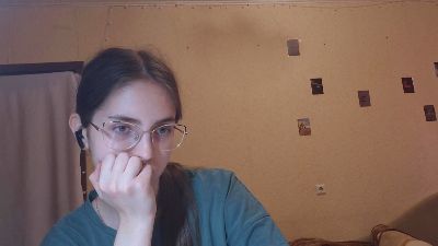 RoxanaKneisler live cam on Cam4