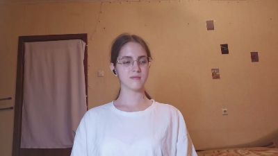 RoxanaKneisler live cam on Cam4