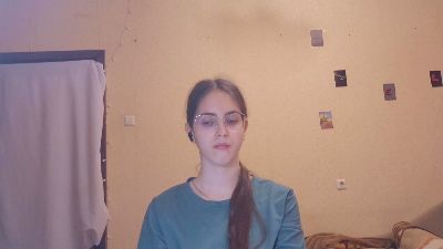 RoxanaKneisler live cam on Cam4