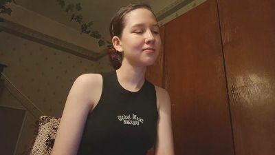RoxaneBramer live cam on Cam4