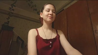 RoxaneBramer live cam on Cam4