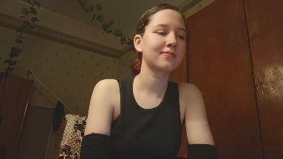 RoxaneBramer live cam on Cam4