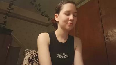 RoxaneBramer live cam on Cam4