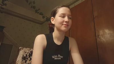 RoxaneBramer live cam on Cam4