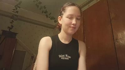 RoxaneBramer live cam on Cam4