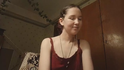 RoxaneBramer live cam on Cam4