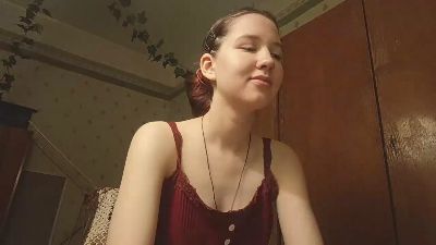 RoxaneBramer live cam on Cam4
