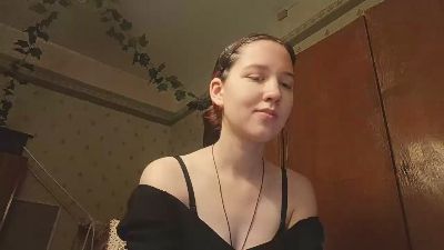 RoxaneBramer live cam on Cam4