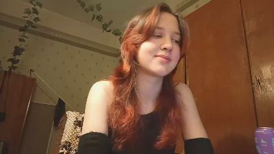 RoxaneBramer live cam on Cam4