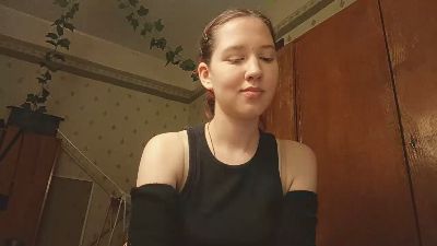 RoxaneBramer live cam on Cam4