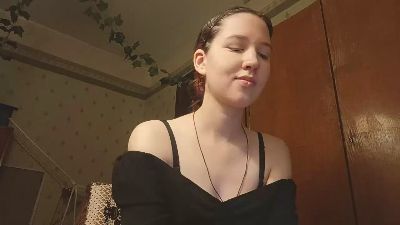 RoxaneBramer live cam on Cam4