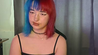 RoxannPepper live cam on Cam4