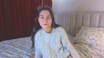 RoxanneOrsborn live cam on Cam4