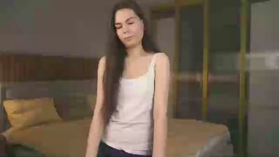 RoxanneOrsborn live cam on Cam4