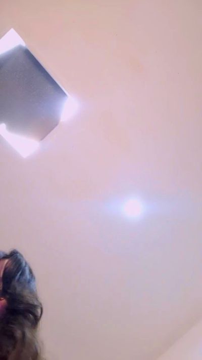 Roxannepiggy live cam on Cam4