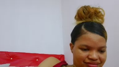 Roxolonasmith live cam on Cam4