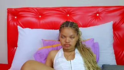 Roxolonasmith live cam on Cam4