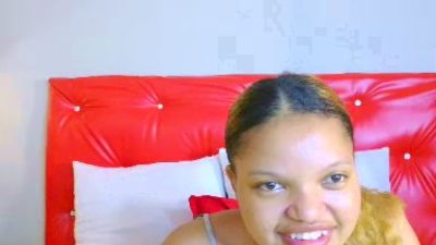 Roxolonasmith live cam on Cam4