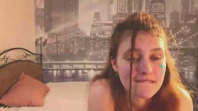 RoxyFever live cam on Cam4