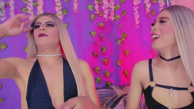 Roxy_and_alexa live cam on Cam4