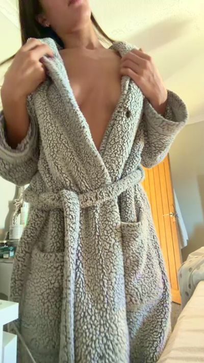 Roxy_roo2601 live cam on Cam4