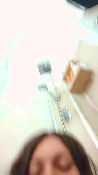 Roxynude live cam on Cam4