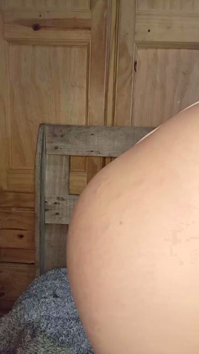 Roxyxx2 live cam on Cam4