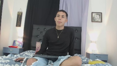 RoySteven live cam on Cam4