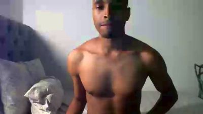 Royalblack29 live cam on Cam4