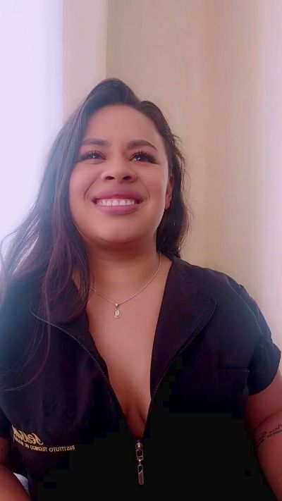 Rozane_Noire live cam on Cam4