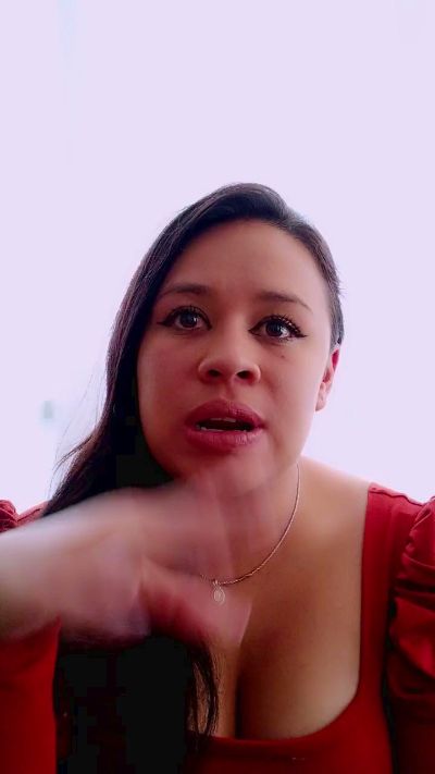 Rozane_Noire live cam on Cam4