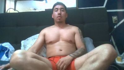 Rpramirezm live cam on Cam4