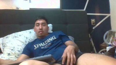Rpramirezm live cam on Cam4